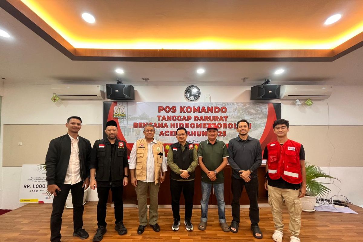 PERSI Kabupaten Flores menggelar rangkaian kegiatan Webinar, Seminar, dan Workshop yang berlangsung di Pasteur Convention Center, Holiday Inn Pasteur Bandung